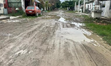 Denuncian falta de pavimentación en El Mante, Tamaulipas