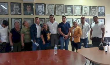 Se reúne alcalde de Rincón de Romos con antorchistas