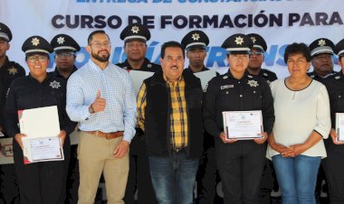 Reconocen a policías de tránsito en Ocoyucan, Puebla