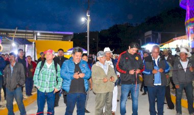 Ayuntamiento Antorchista logra más pavimentaciones para Huitzilan