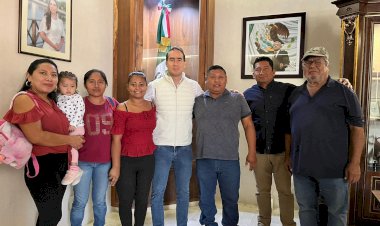 Se reúne alcalde de Tulum con antorchistas