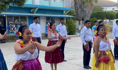 Escuela Normal Superior “Mixteca Baja” la mejor opción: Alejandro Rojas