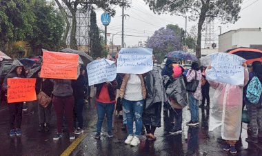 Protesta Antorcha en CMAS ante carencia de agua potable
