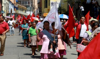 Un pueblo politizado y educado