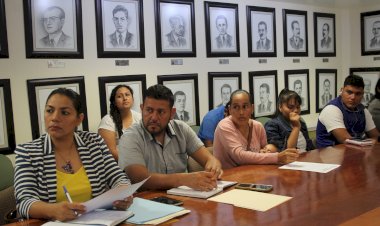 Madres piden mayor inversión para escuelas en Manzanillo