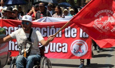 Hidalguenses marchan para exigir solución a demandas de obras y servicios