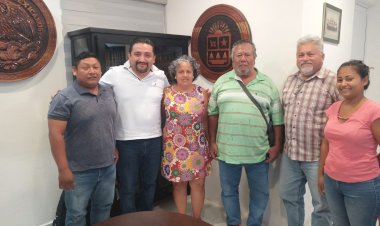 Antorchistas hacen gestión en el Ayuntamiento de Tulum