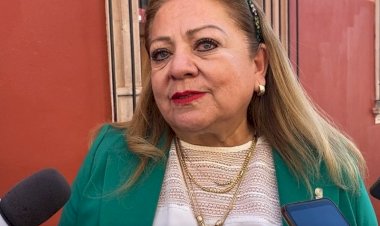 Mirna Garza Ramírez abusa de su poder en Cobaez