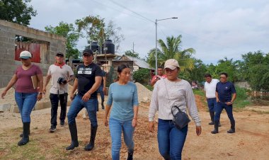 Entrega Ayuntamiento de Othón P Blanco ayuda a familias de la Mártires Antorchistas afectadas por la tormenta Alberto