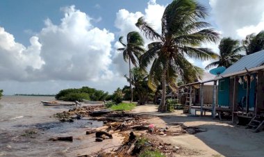 Quintana Roo entra en “Alerta Amarilla” por acercamiento del huracán Beryl