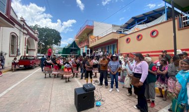 ¡Sigamos en la lucha, compañeros campesinos de Chilapa!