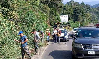 Gobierno del Estado de México desatiende deterioro de carreteras