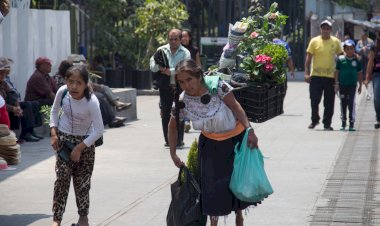 La brecha salarial y la precariedad laboral de las madres en México