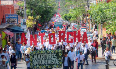 Antorcha no se rinde: trabaja y lucha por los más pobres