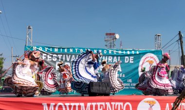 Con protesta cultural Antorcha exige vivienda en Tláhuac