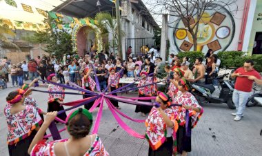 La cultura  une a los pueblos