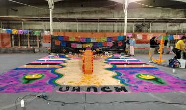 Antorcha impulsa rescate de tradición de Día de Muertos en CDMX