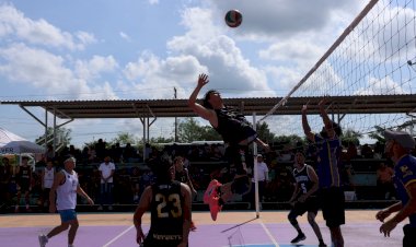 Espartaqueada, deporte y política gubernamental