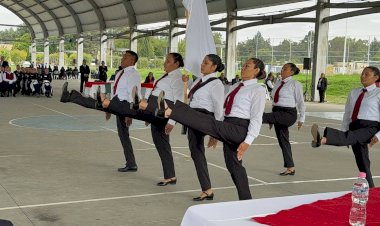 Las mamás de la escolta