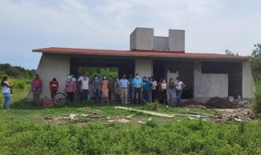 Las ayudas monetarias no combaten la pobreza, la mantienen