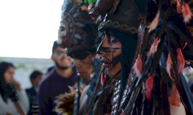 Muestras de danza y eventos folclóricos a cargo de los grupos culturales nacionales