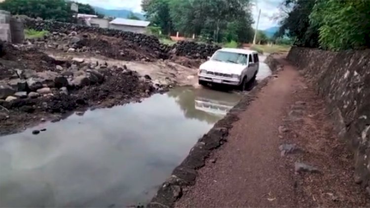 En temporada de lluvias San Ciro de Acosta se vuelve