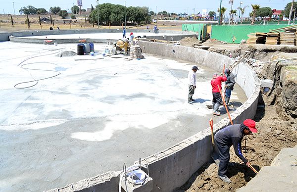 Chimalhuacán amplía y moderniza Parque Acuático - Movimiento Antorchista  Nacional